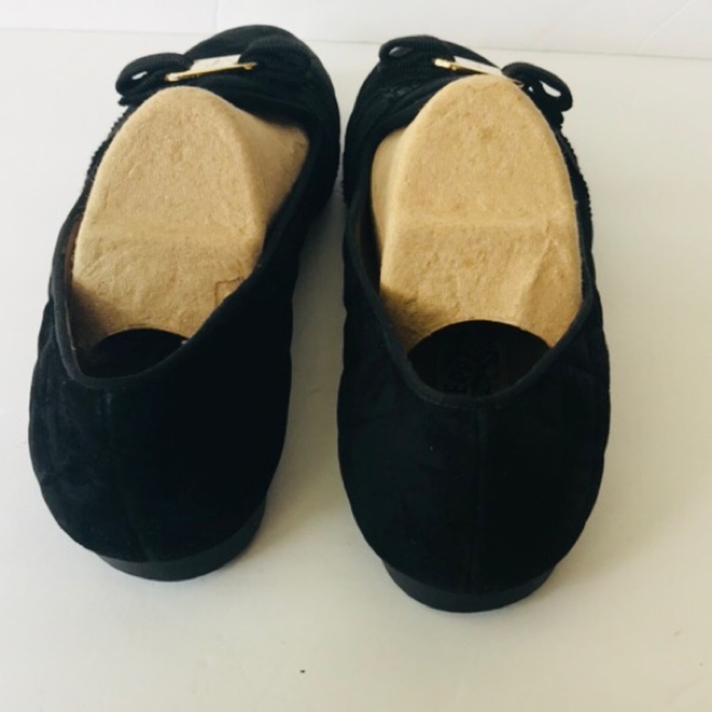 Salvatore Ferragamo Black Suede Quoted Vara Bow - Picture 4 of 8